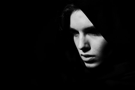 woman's face thumbnail