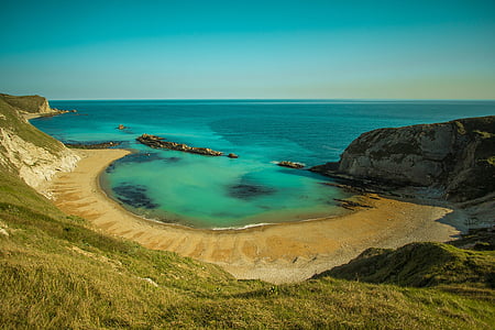 body of water during daytime thumbnail