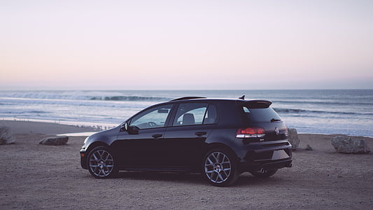 black 5-door hatchback thumbnail