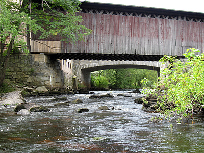 Hopkinton Railroad Covered Bridge in New Hampshire thumbnail