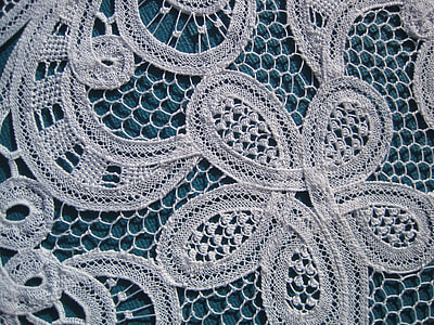 white lace tablecloth thumbnail