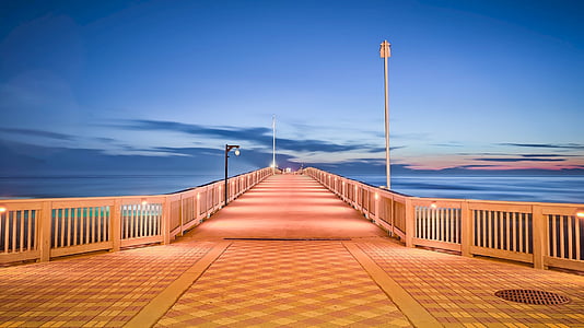 yellow bridge graphic thumbnail