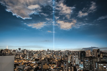 city skyline thumbnail