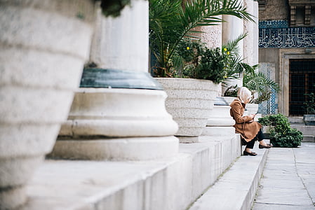 woman sitting on bench thumbnail