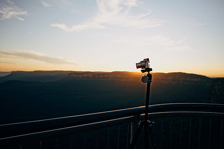 BLUE MOUNTAINS thumbnail