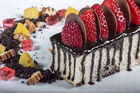 covered black icing cake thumbnail