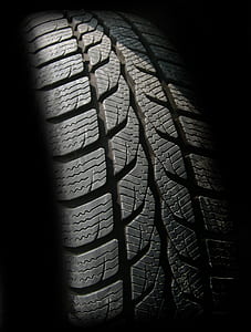 directional tread vehicle tire thumbnail