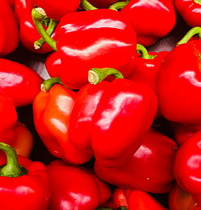 Bundles of Red Bell Peppers thumbnail