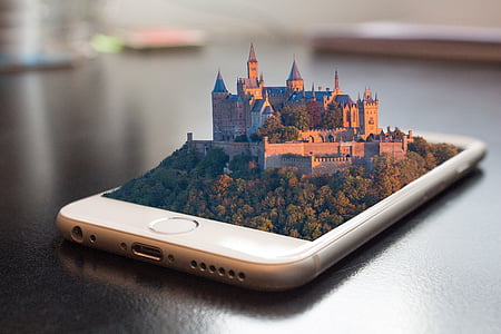 turned on silver iPhone 6 thumbnail