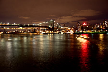 Brooklyn Bridge, New York thumbnail