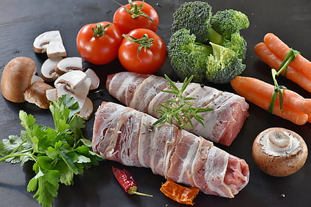 photo of bacon wrapped meat thumbnail