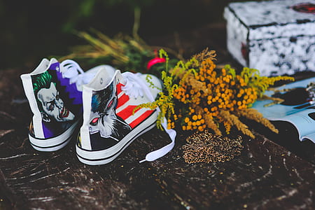 Unusual sneakers thumbnail