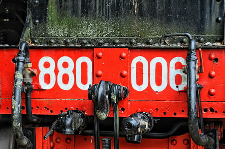 red, dirty, sign, train thumbnail
