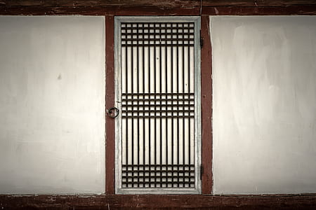 white steel gate thumbnail