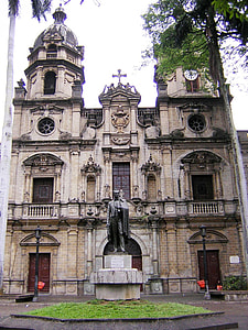 San Ignacio Church in Medellin, Colombia thumbnail