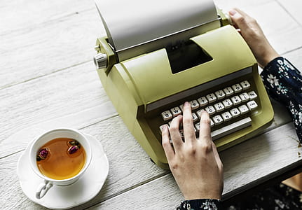 woman using typewriter thumbnail