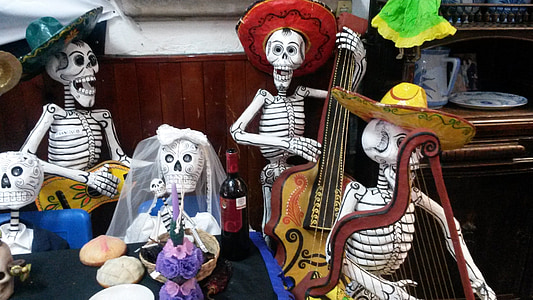assorted skeleton musician decors thumbnail