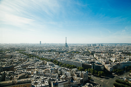 Overlooking the Cityscape of Paris thumbnail