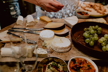 Cheese, white wine and grapes thumbnail