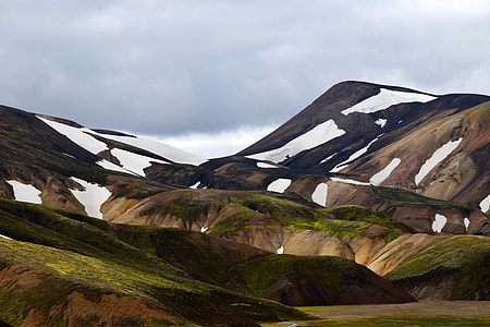 Mountain landscape in Landmannalaugar, Iceland thumbnail