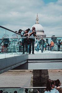 two person talking pictures thumbnail