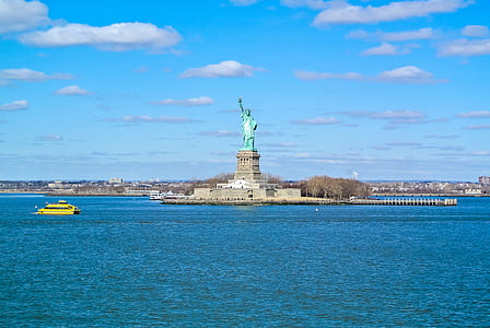 Statue of Liberty, New York thumbnail