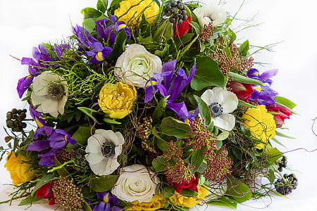 photo of white, yellow, and purple petaled flowers bouquet thumbnail