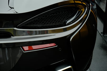 car taillight thumbnail