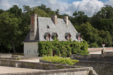 Castle, Loire Valley thumbnail