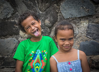 boy and girl smiling beside each other thumbnail