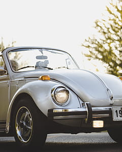 photo of white Volkswagen convertible Beetle thumbnail