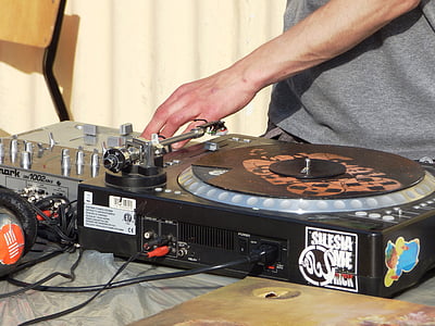 person playing DJ terminal thumbnail