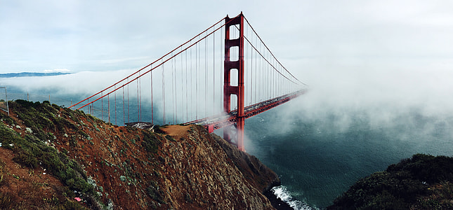 Golden Gate Bridge in the Mist in San Francisco, California thumbnail