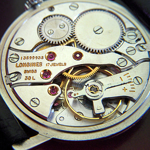 close-up Longines 13599938 skeleton watch thumbnail