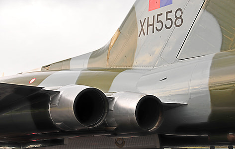 green and gray XH559 aircraft thumbnail