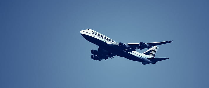 air plane on mid air thumbnail