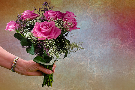 arrangement of flowers thumbnail