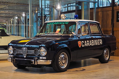 classic back Alfa Romeo Carabinieri inside room thumbnail