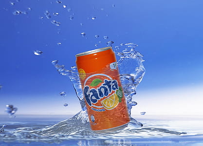 Fanta can on water thumbnail