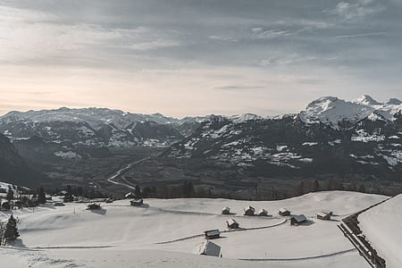 landscape photography of snowy mountains thumbnail