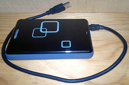 black Toshiba external drive thumbnail