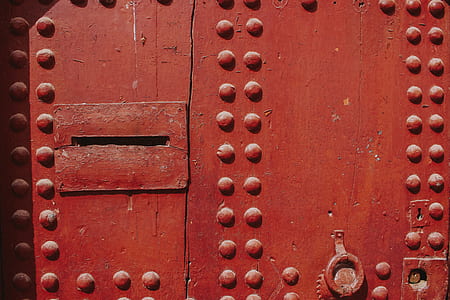 red metal gate thumbnail
