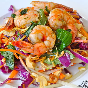 cooked shrimp and vegetables thumbnail