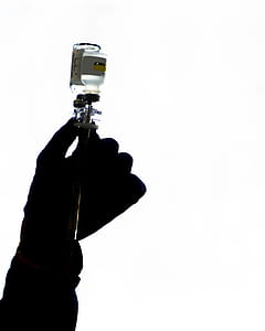 Extracting radioactive medical solution into a syringe. thumbnail