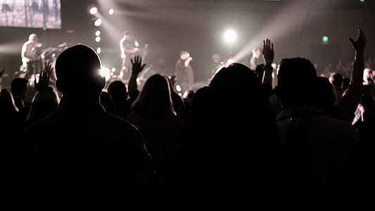 group of people watching live band thumbnail