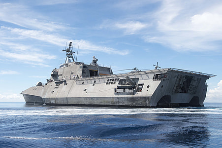 Uss Coronado, Lcs 4 thumbnail