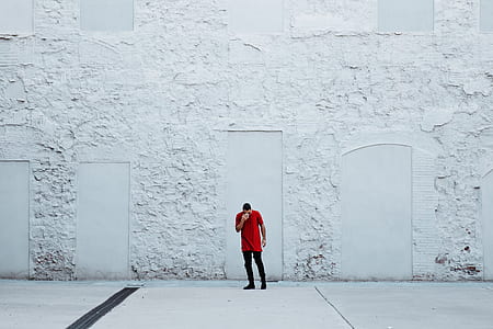 man in red dress shirt thumbnail