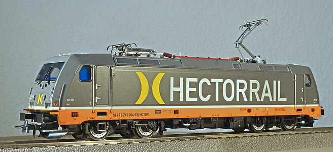 gray Hectorrail train thumbnail