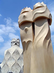 brown and gray statue during daytime thumbnail