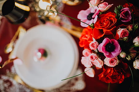 Romantic Valentine’s Day bouquets thumbnail